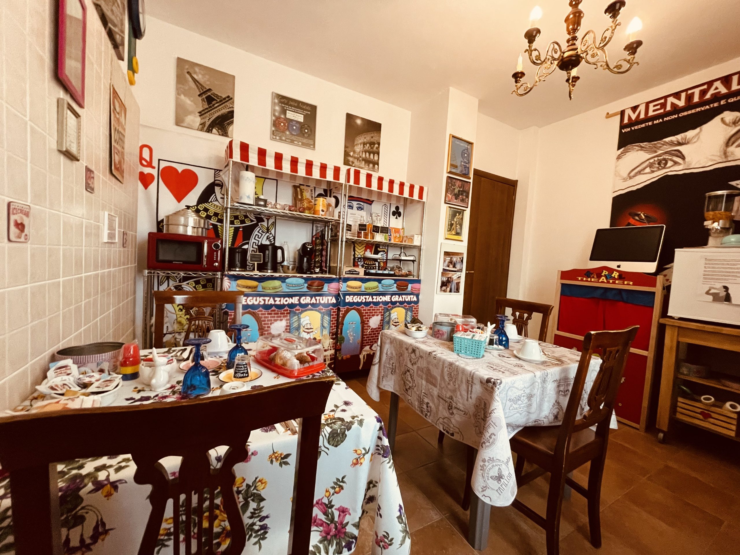 Ambienti del B&B Magic House Experience a Novara