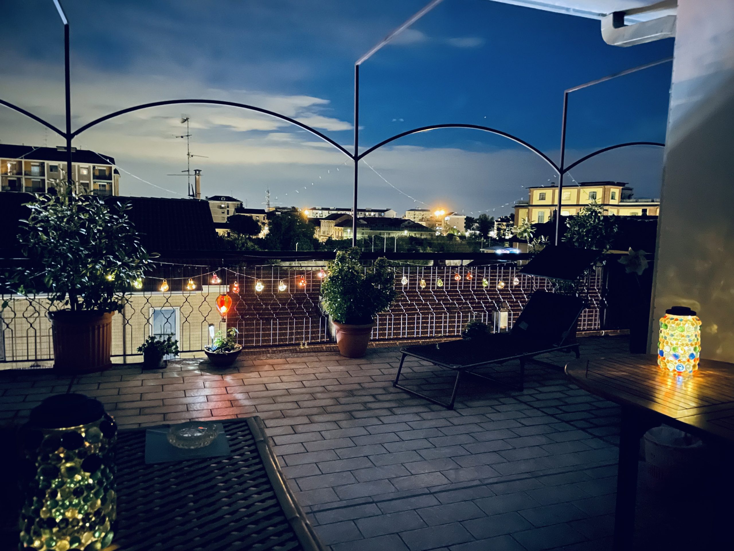 Ambienti del B&B Magic House Experience a Novara